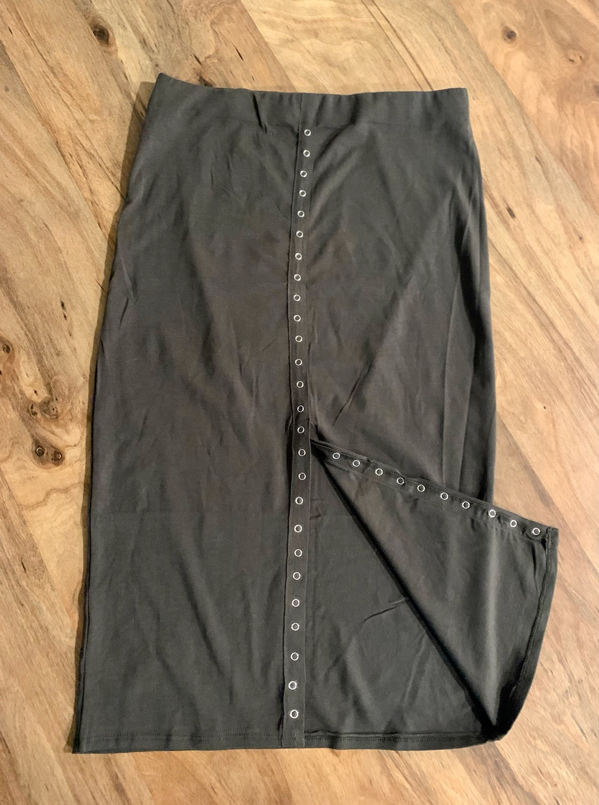 Snap Front Mid Skirt, Olive