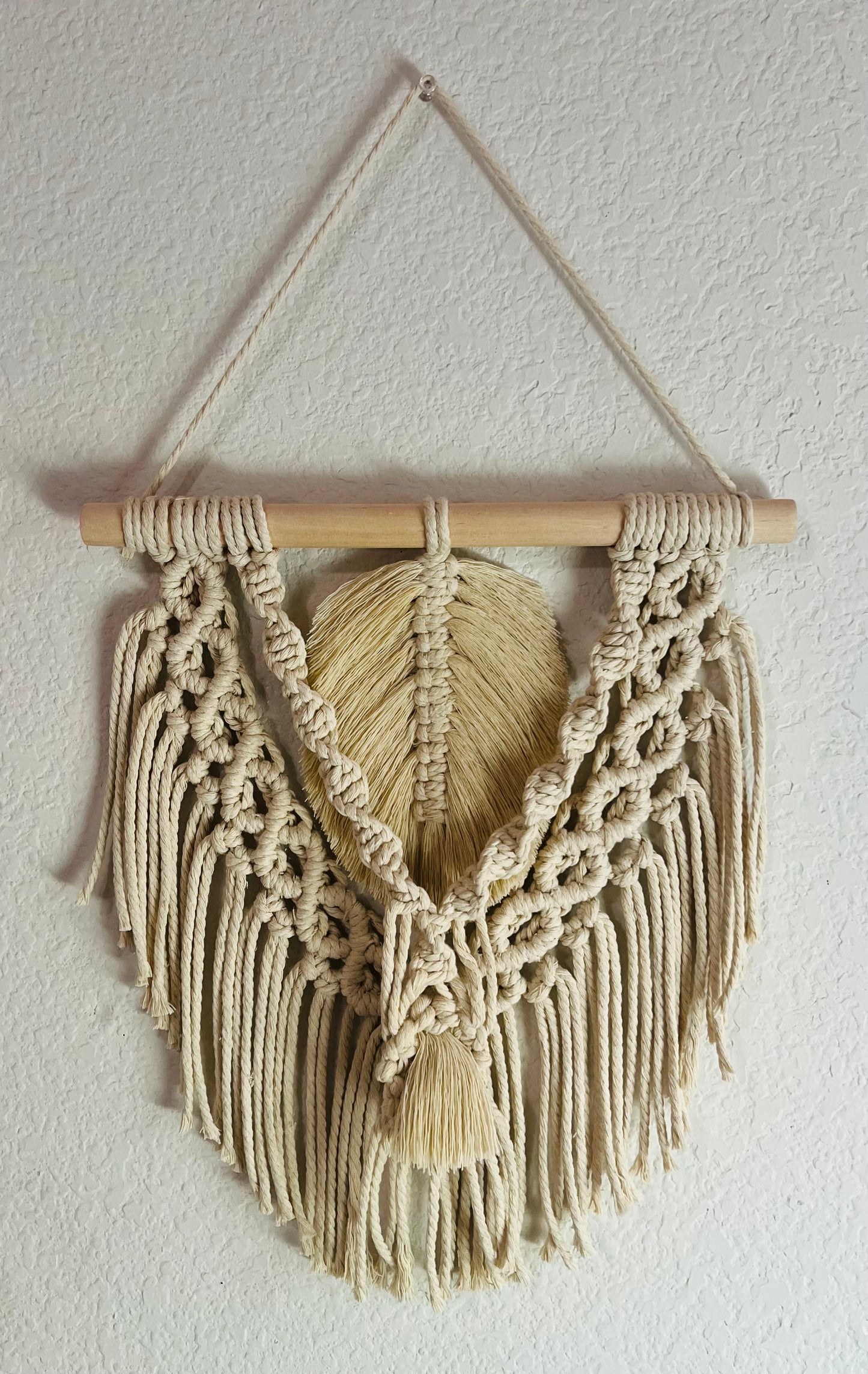 Feather Macrame, Size 12 x 14