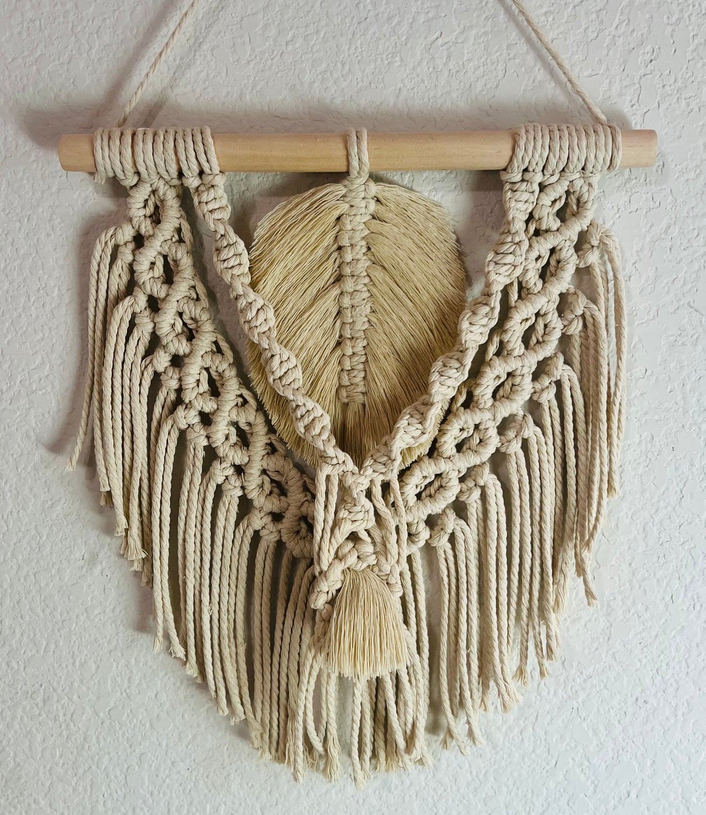 Feather Macrame, Size 12 x 14